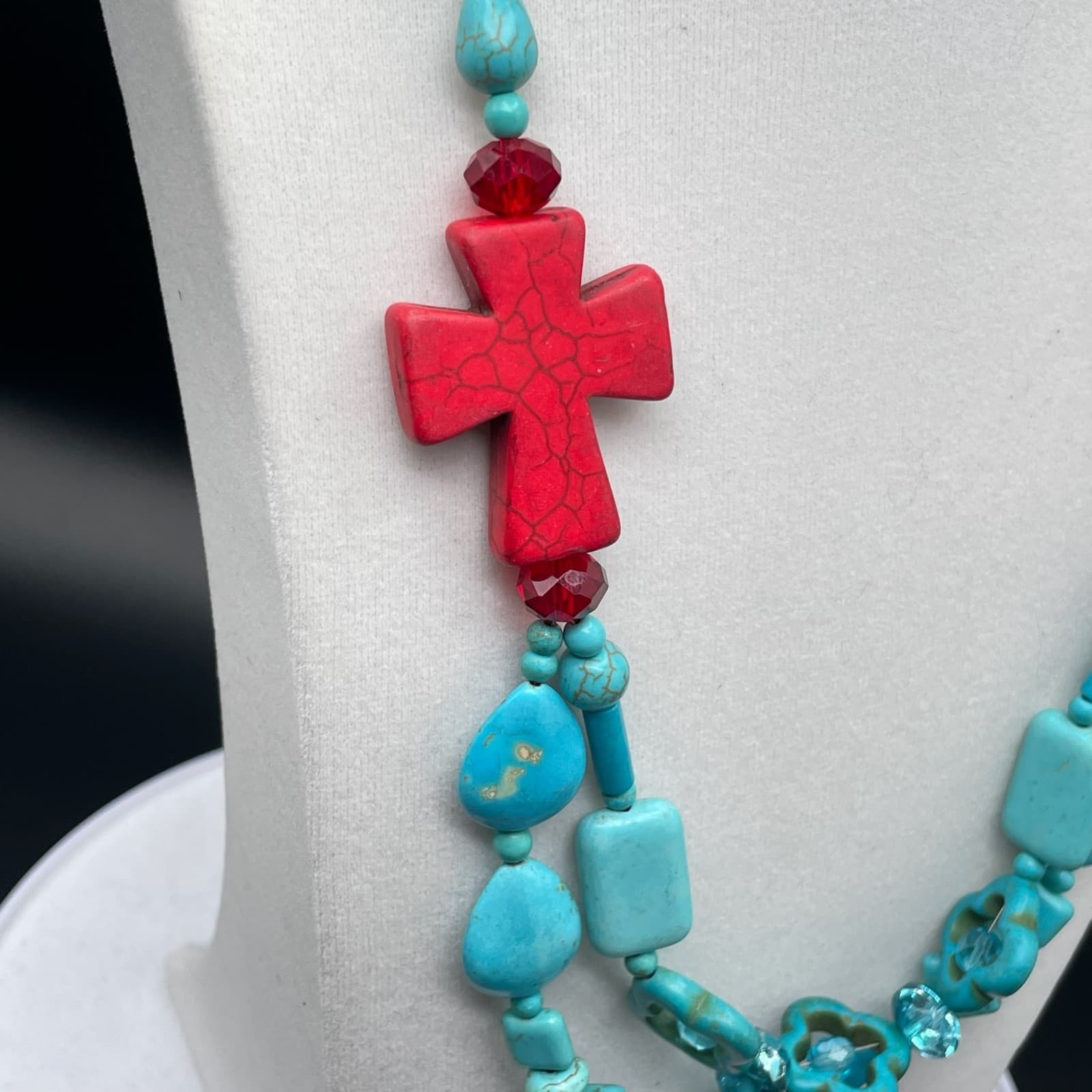Vintage Trending Teal Cross Sign Howlite Turquoise and Coral Beaded Pendant - Thumbnail 8