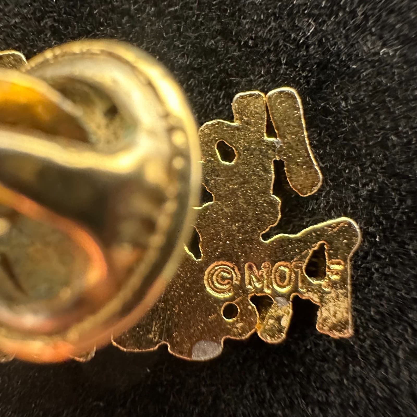 Vintage Goldtone “He Who Sings Prays Twice” Pin – Christian Music Brooch - Thumbnail 3