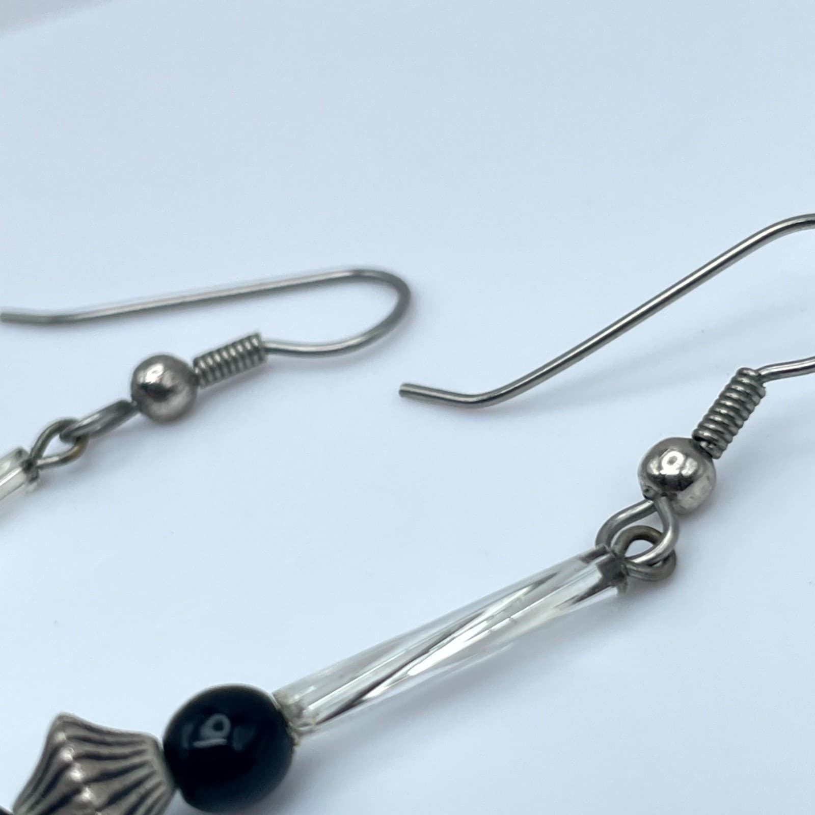 Vintage Silver-Tone Classic Modernist Boho Black Bead Linear Dangle Hook Earring - Thumbnail 6