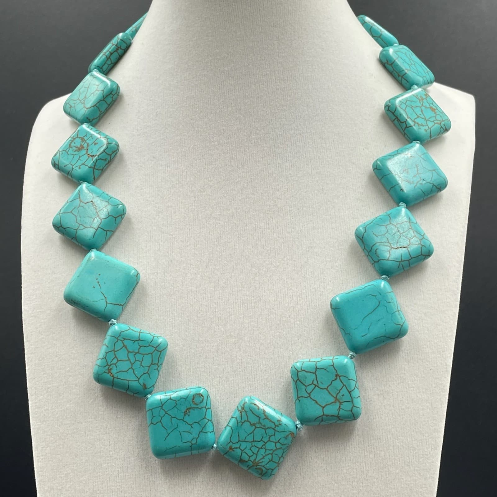Vintage Lobster Tribal Chunky Turquoise Square Cube Beaded Statement Necklace - Thumbnail 5