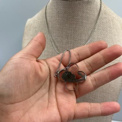 Vintage Silver Tone Abstract Mother Child Pendant Necklace Open Frame Minimalist - Thumbnail 5