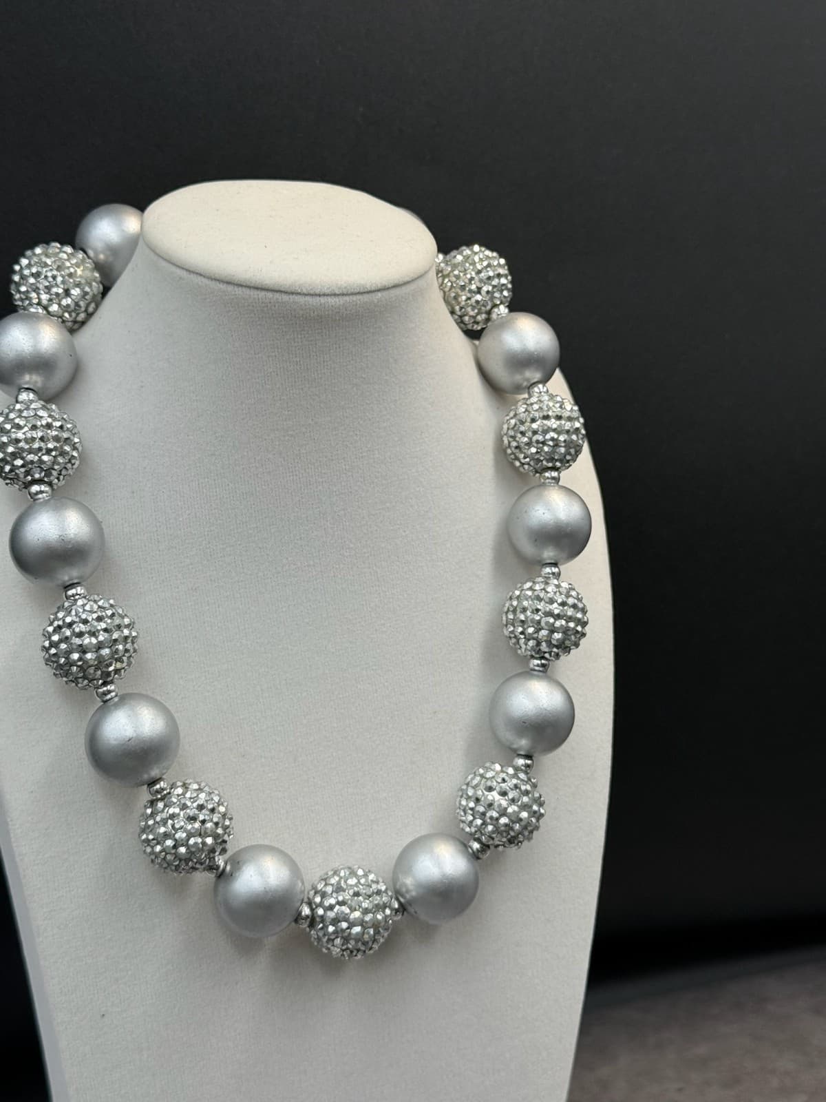 Vintage Chunky Bead Choker Silver Gray Matte Pave Ball Necklace Heart Clasp 16" - Thumbnail 10