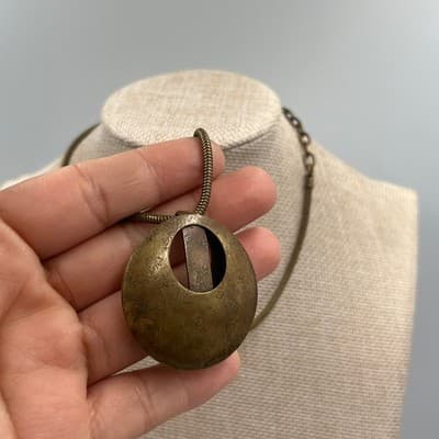 VTG Bronze Tone Modernist Circle Pendant Necklace Snake Chain Geometric Cutout - Thumbnail 5