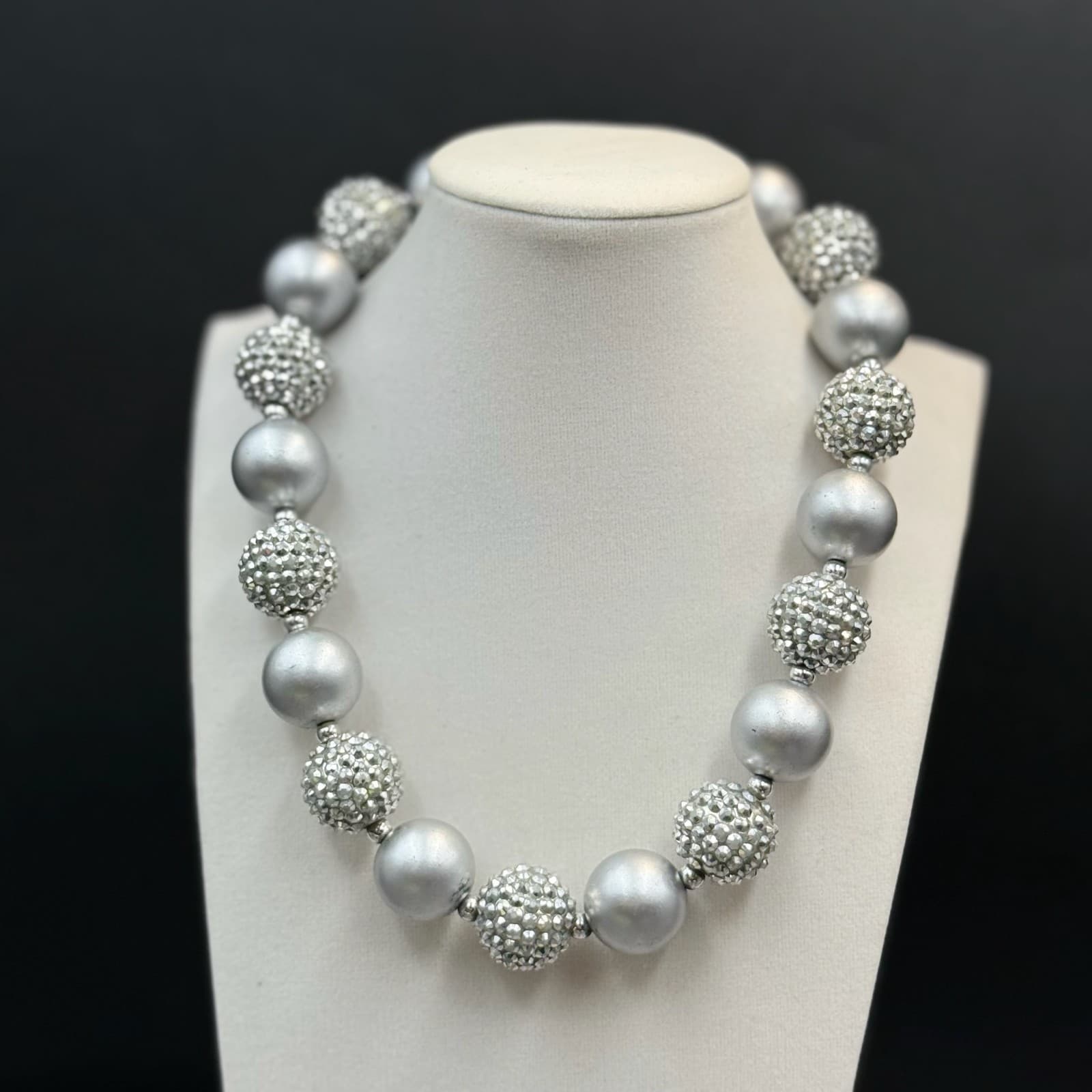 Vintage Chunky Bead Choker Silver Gray Matte Pave Ball Necklace Heart Clasp 16" - Thumbnail 12