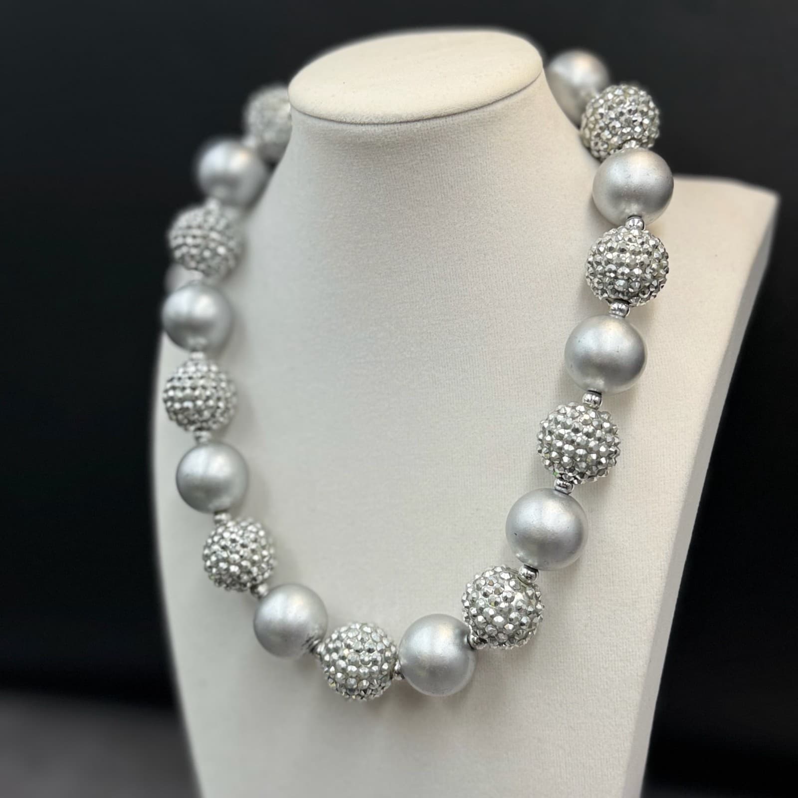 Vintage Chunky Bead Choker Silver Gray Matte Pave Ball Necklace Heart Clasp 16" - Thumbnail 8