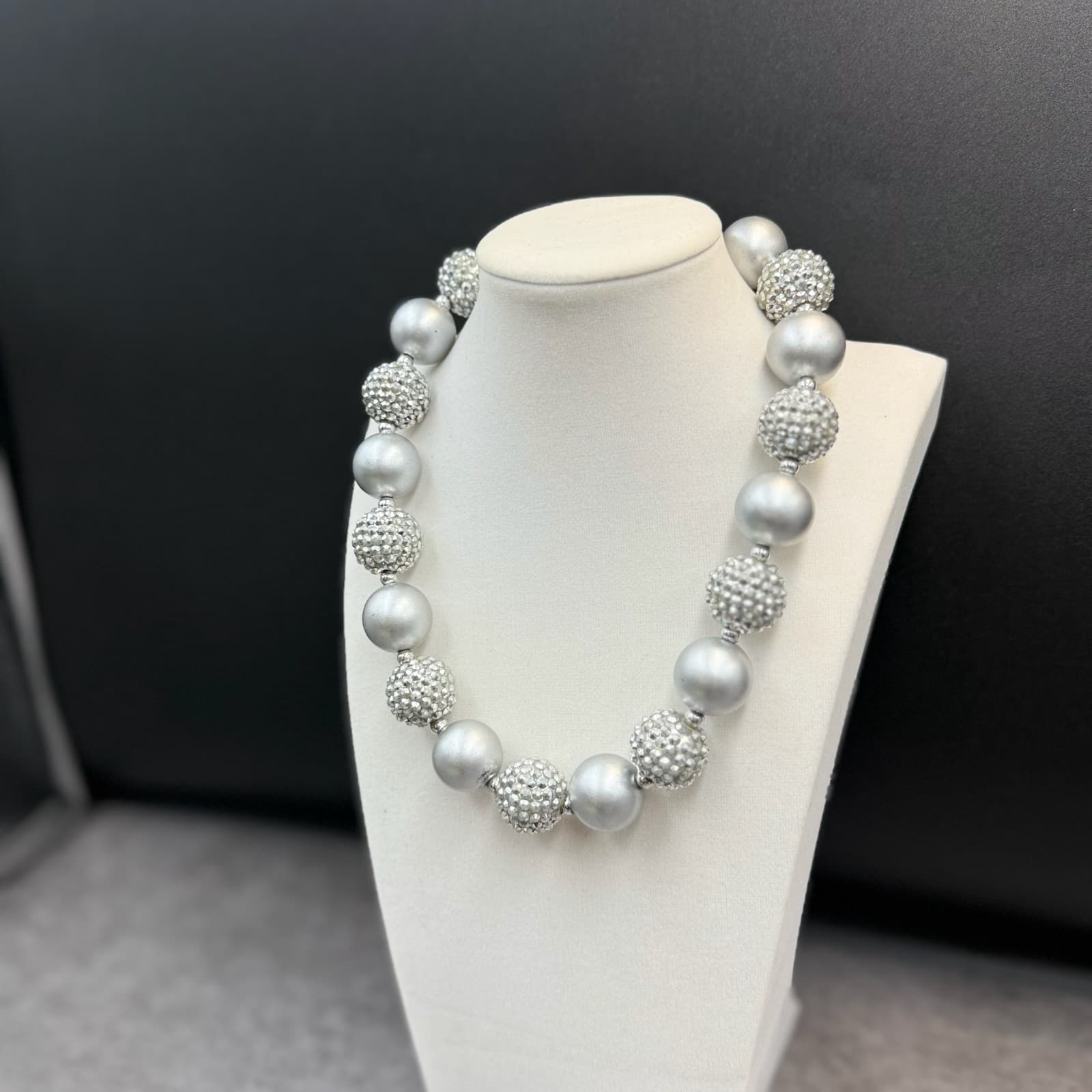 Vintage Chunky Bead Choker Silver Gray Matte Pave Ball Necklace Heart Clasp 16" - Thumbnail 7