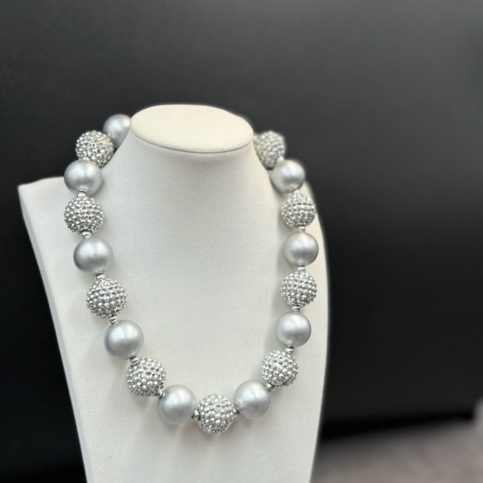 Vintage Chunky Bead Choker Silver Gray Matte Pave Ball Necklace Heart Clasp 16" - Thumbnail 9