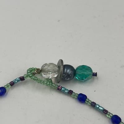 Vintage Set of 3 Beaded Bracelets Butterfly Cupcake Charm Iridescent Blue Purple - Thumbnail 4