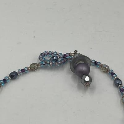 Vintage Set of 3 Beaded Bracelets Butterfly Cupcake Charm Iridescent Blue Purple - Thumbnail 10