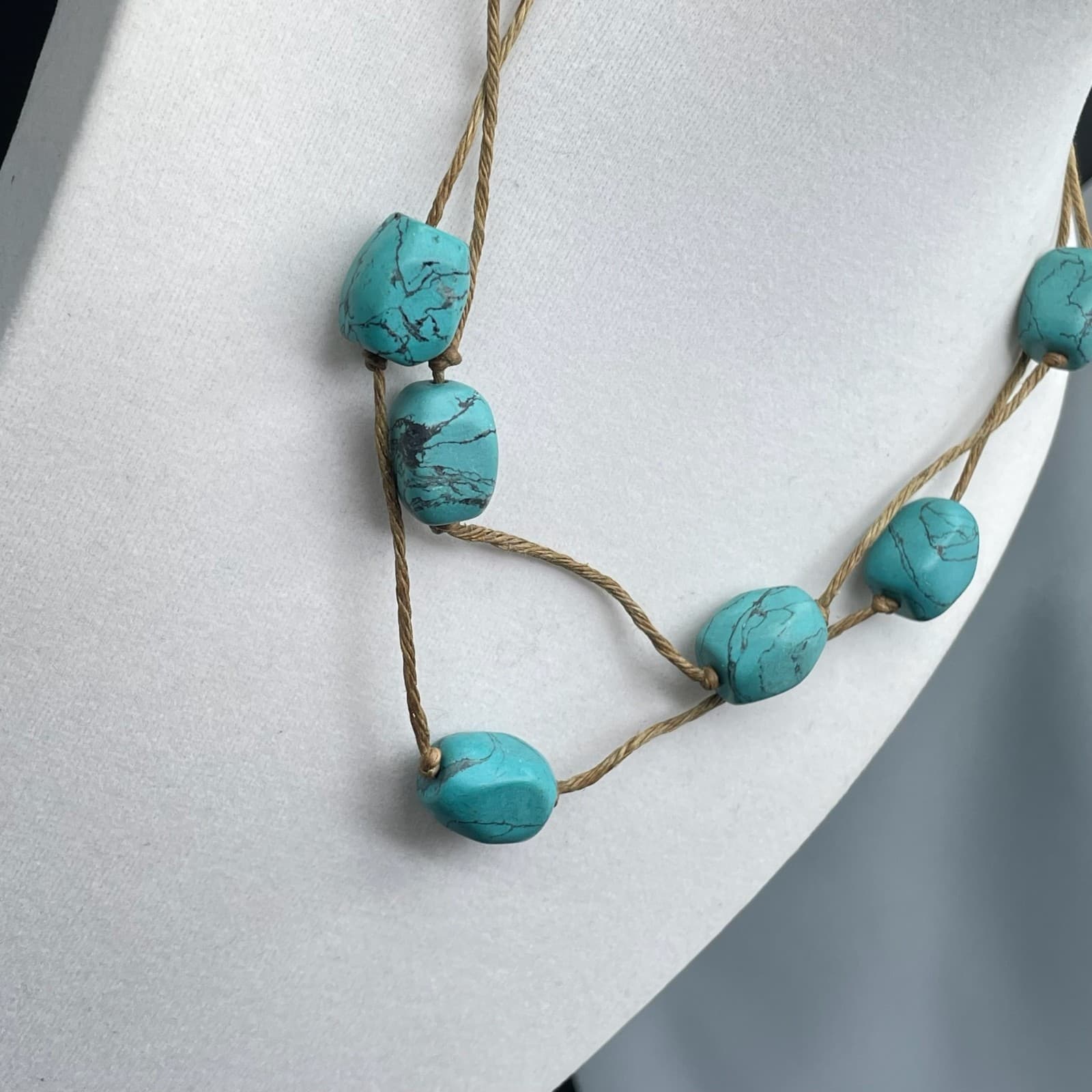 Vintage Express Teal Lobster Cord Reconstituted Turquoise Beaded Chunky Necklace - Thumbnail 6