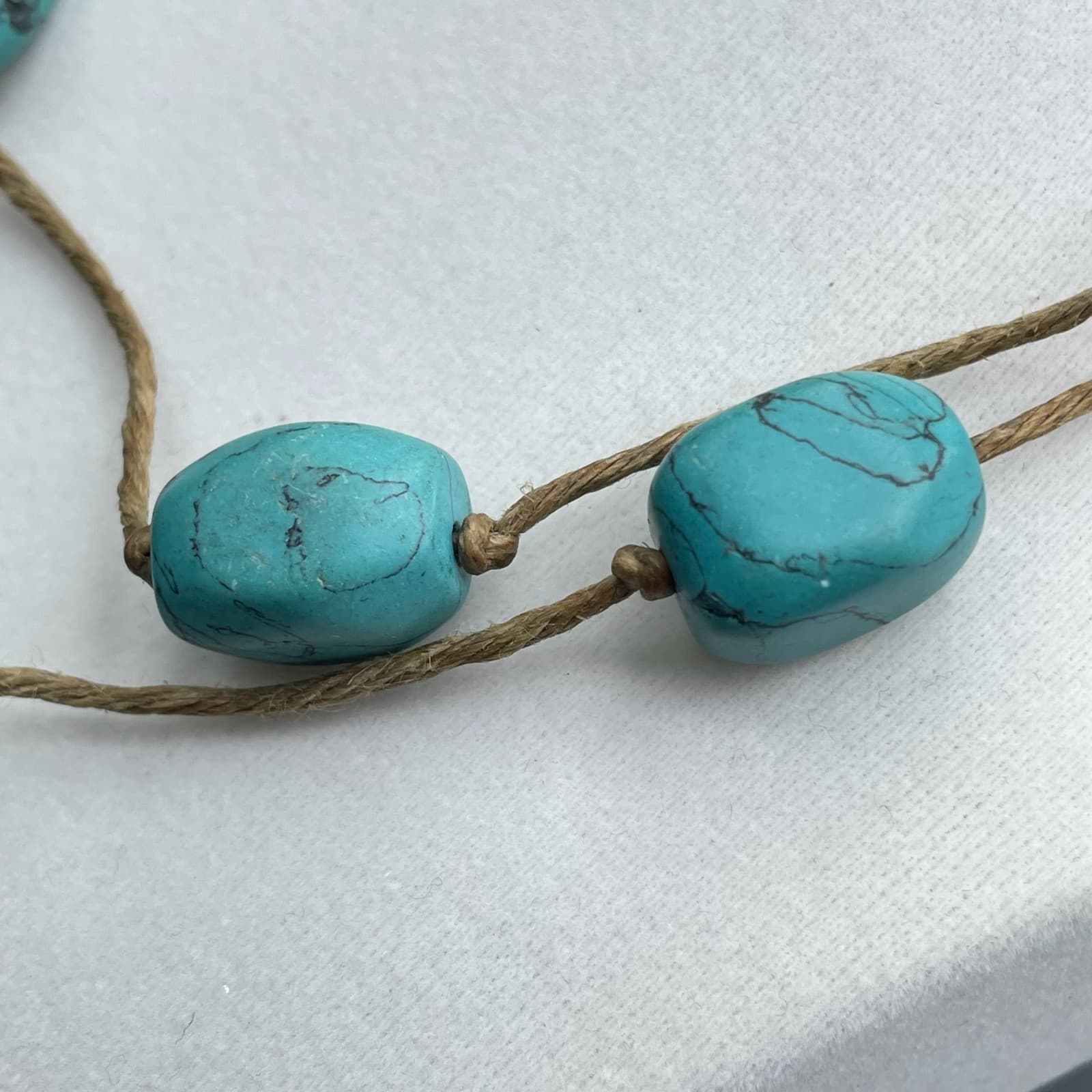Vintage Express Teal Lobster Cord Reconstituted Turquoise Beaded Chunky Necklace - Thumbnail 10