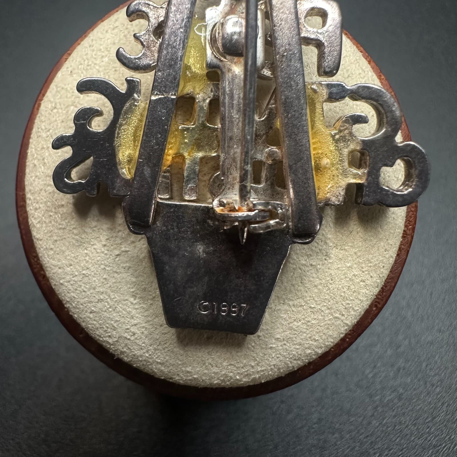 Vintage Joy Love Peace Giving Christmas Tree Pin – Holiday Brooch - Thumbnail 3