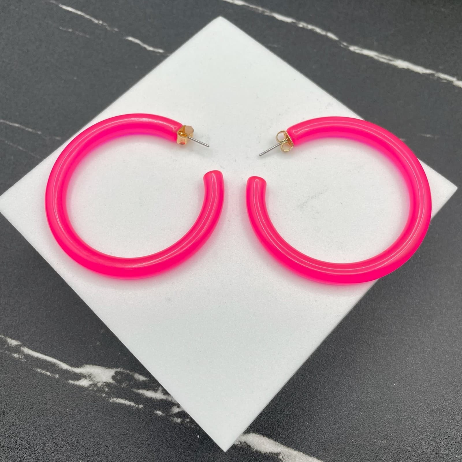 Retro Y2K Hot Pink Chunky lucite Silhouette C-Hoop Butterfly Earrings - Image 1
