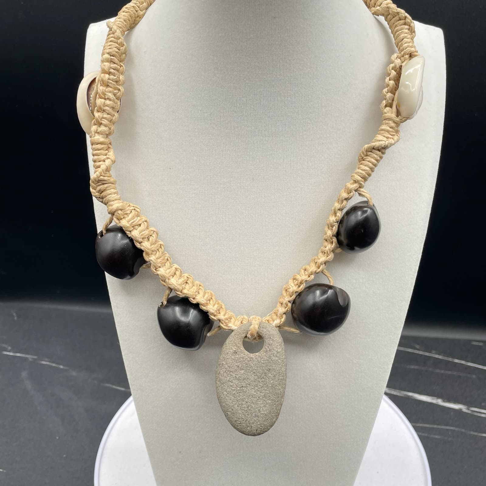 Vintage Handmade Womens Black Mother Of Pearl & Shell Fashion Pendant Necklace - Thumbnail 2