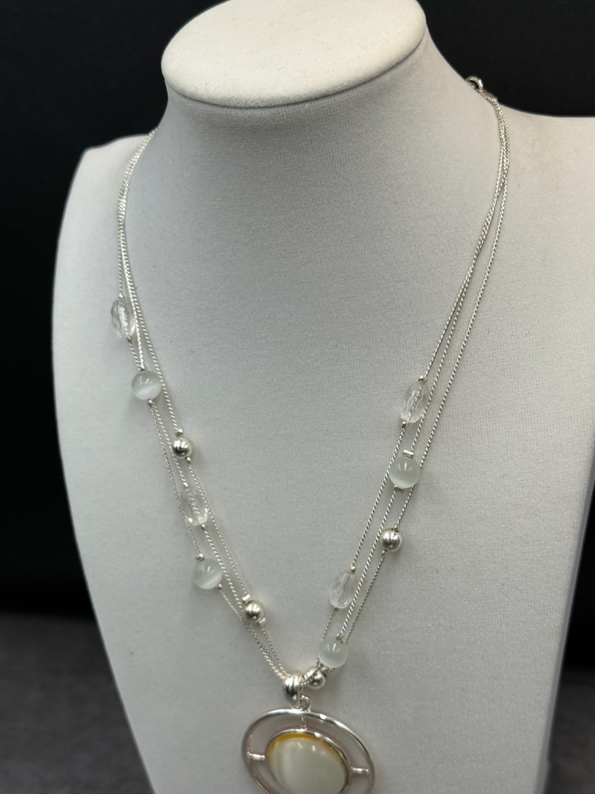 Vintage VTG Dual Strand Pendant Necklace White Cats Eye Stone Silver Tone Beaded - Thumbnail 13