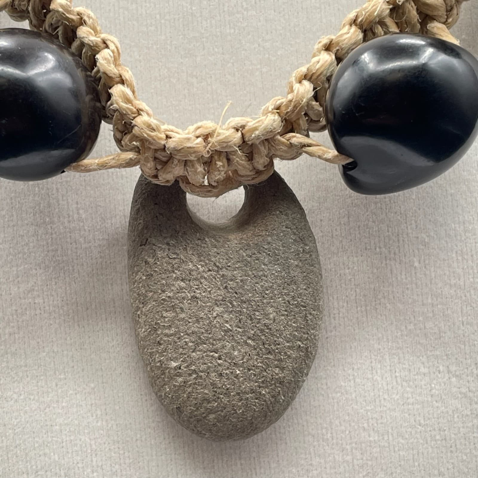 Vintage Handmade Womens Black Mother Of Pearl & Shell Fashion Pendant Necklace - Thumbnail 8