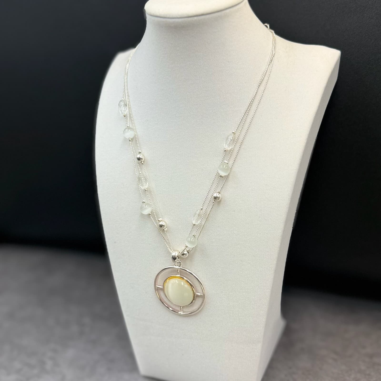 Vintage VTG Dual Strand Pendant Necklace White Cats Eye Stone Silver Tone Beaded - Thumbnail 14