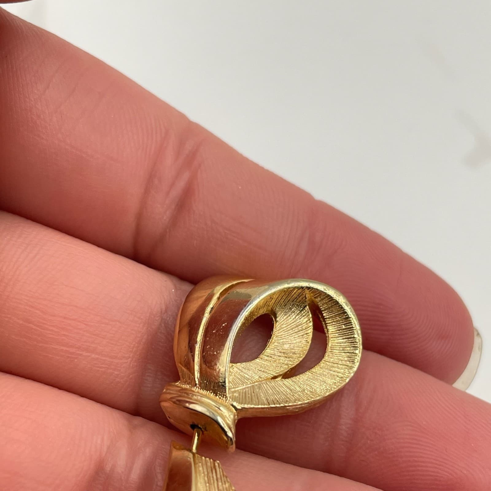 Vintage Gold Tone Figural Dancer Brooch Lapel Pin Modernist Geometric Art Deco - Thumbnail 7