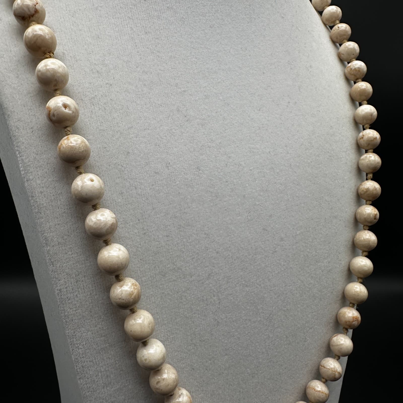 Vintage 90s Natural Treated Jasper Stone Bead Strand Necklace Cream Jewelry - Thumbnail 4