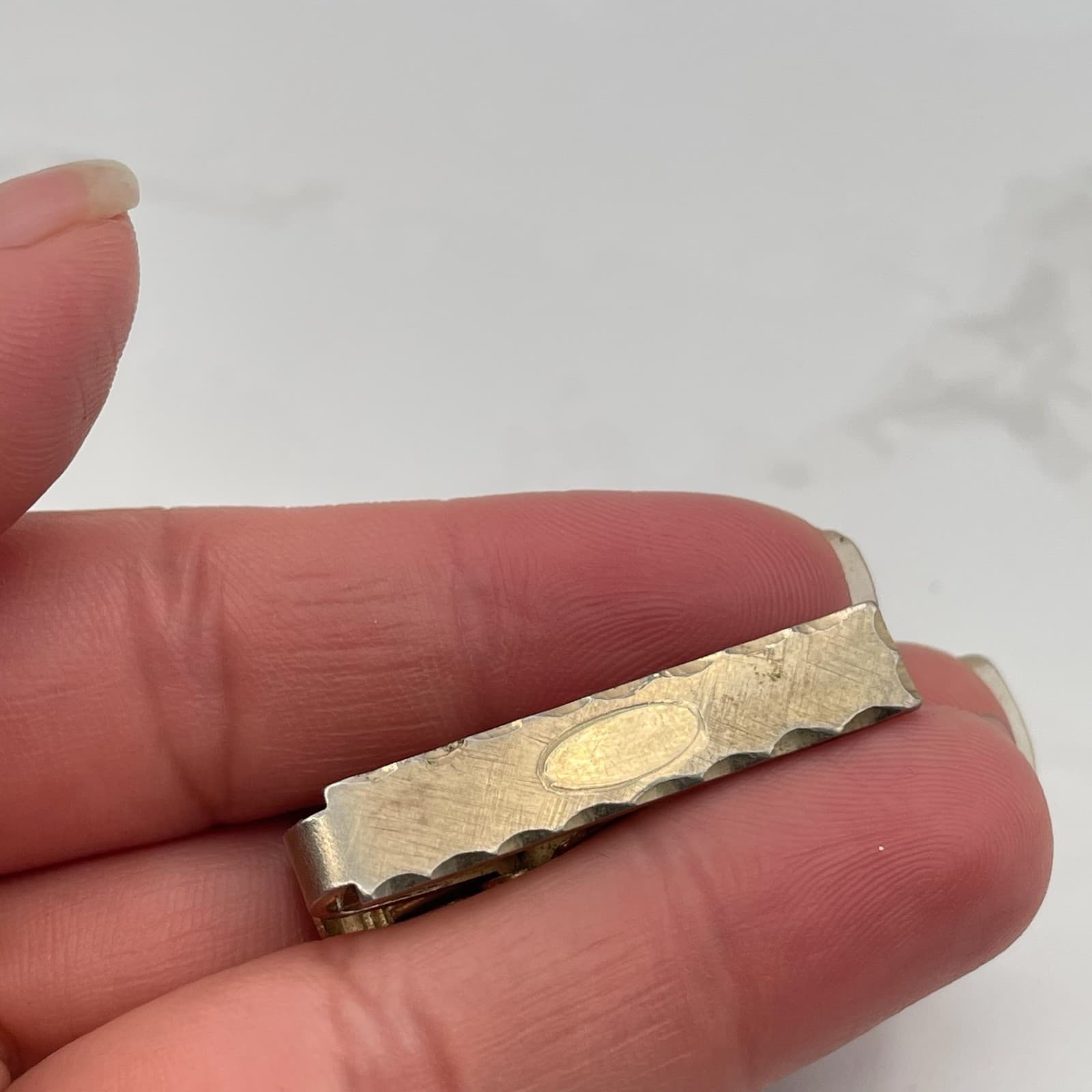 Vintage Gold Tone Tie Clip Bar Textured Hammered Engraving Space Classic Men - Thumbnail 3