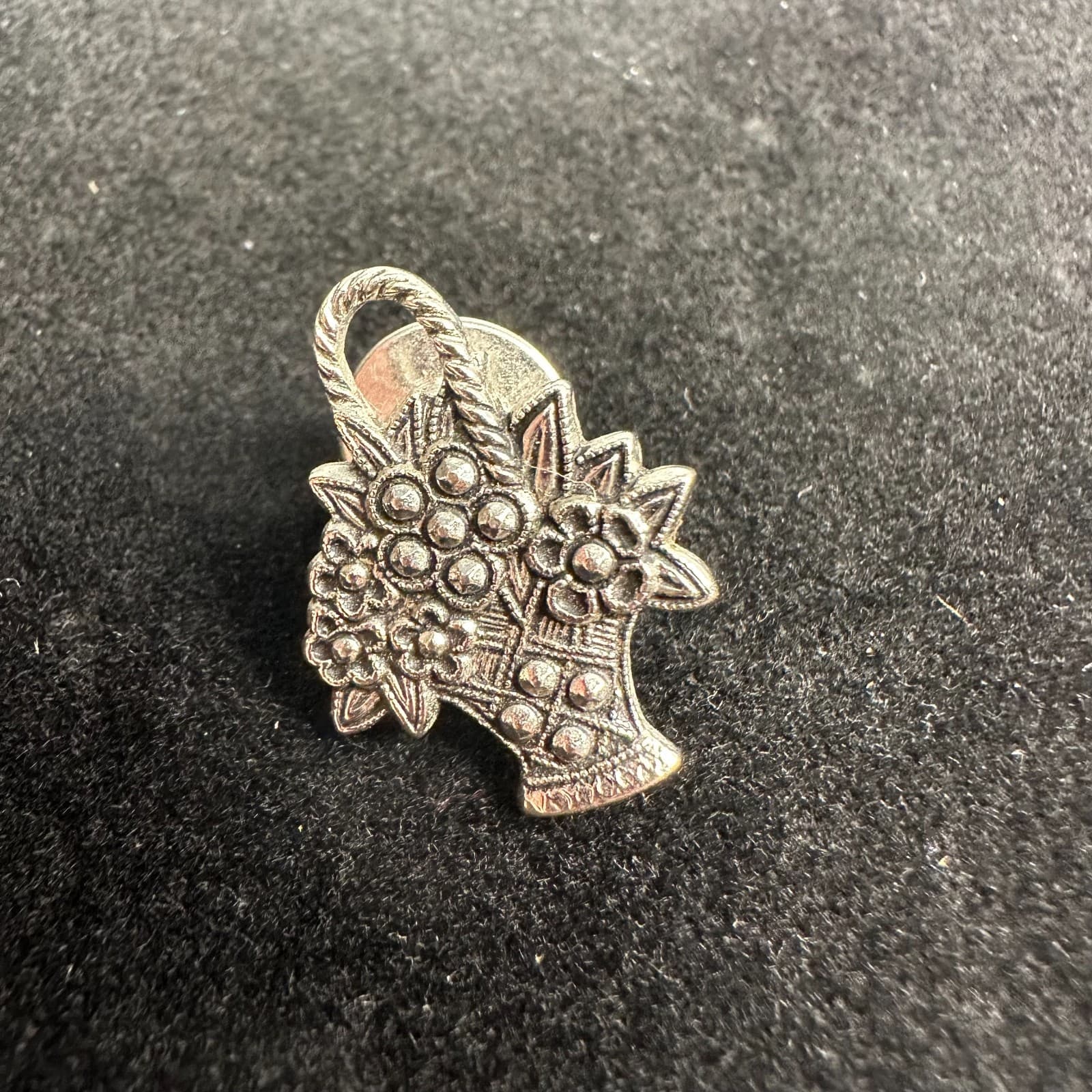 Vintage Silvertone Flower Basket Pin – Floral Lapel Brooch - Image 1