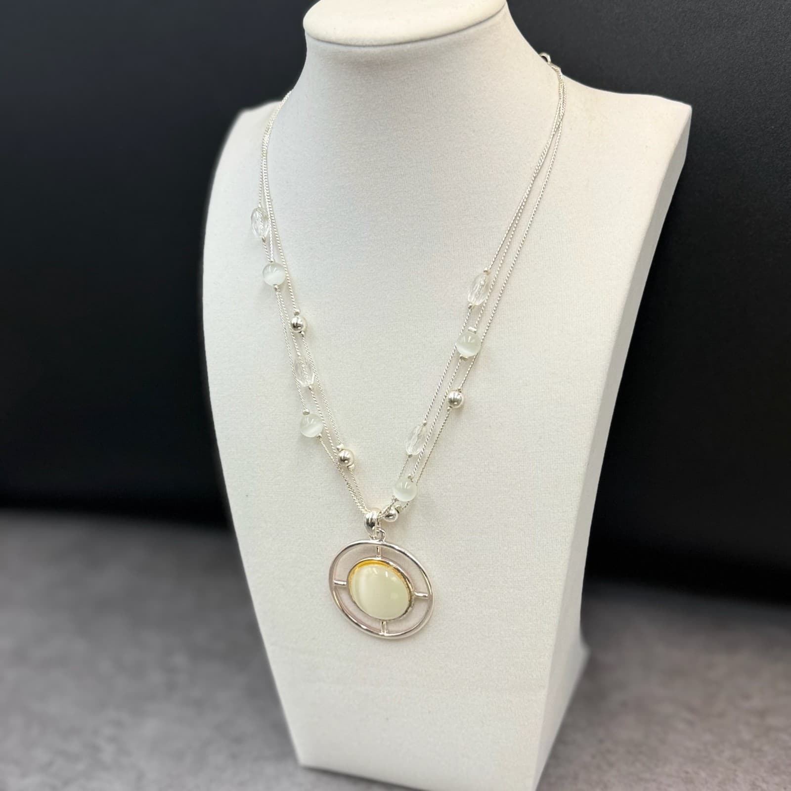 Vintage VTG Dual Strand Pendant Necklace White Cats Eye Stone Silver Tone Beaded - Thumbnail 9