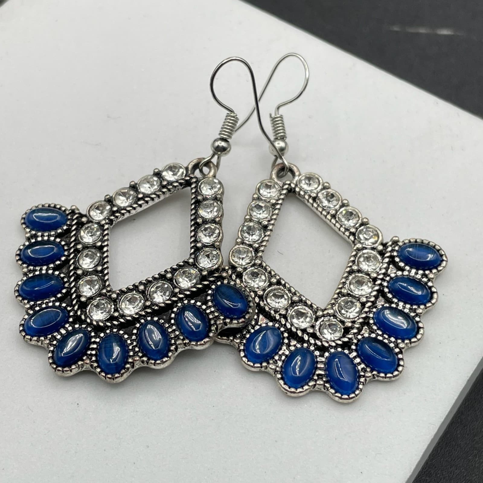 Bohemian Silver-Tone Rhinestone Embellished Beaded Drop Fringe Hoop Earrings - Thumbnail 8