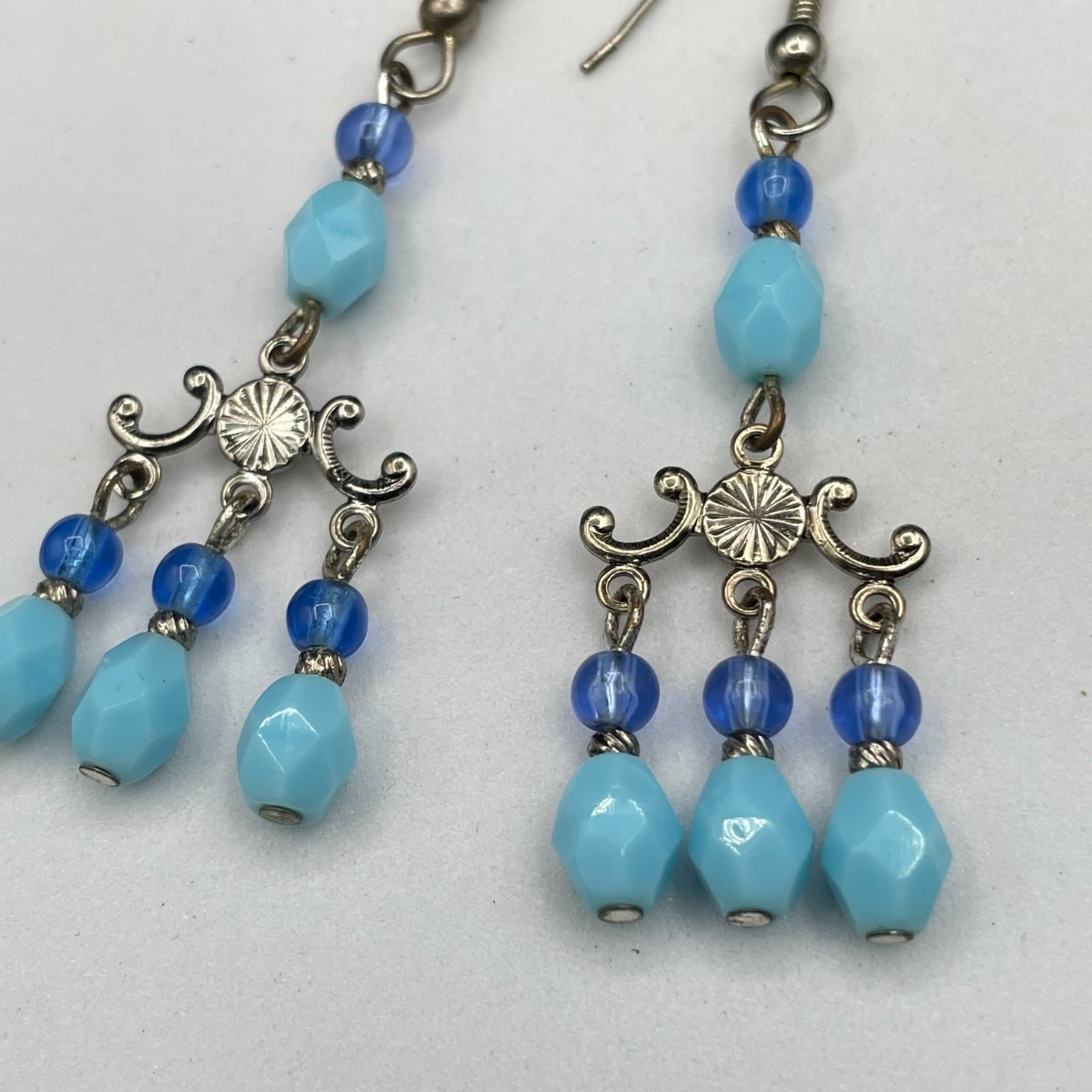 Vintage Silver-Tone Blue Glass Teardrop Beaded Chandelier Dangle Earrings - Thumbnail 2