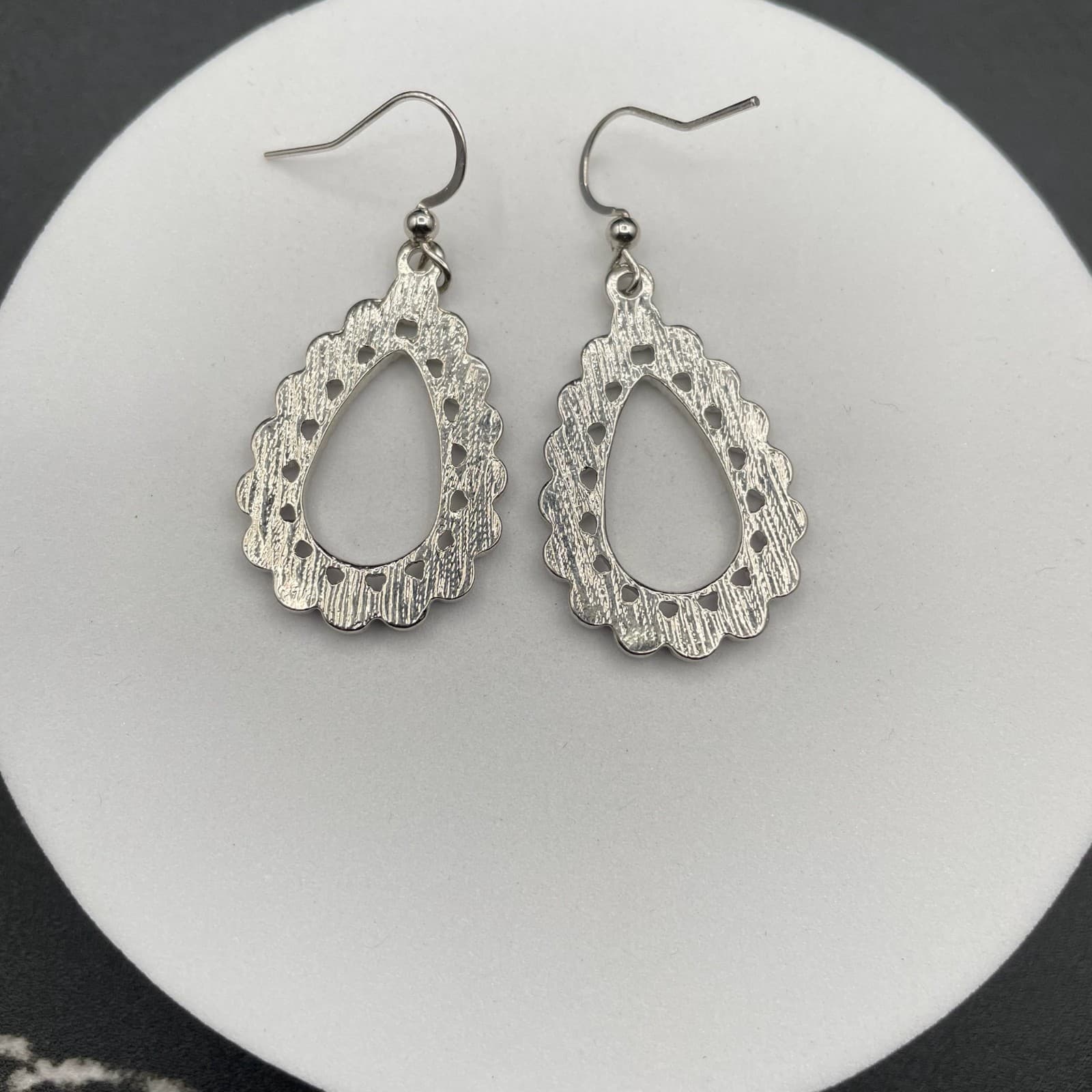 Vintage Purple White Crystal Stone Ombré Silver-Tone Dangle Drop Earrings - Thumbnail 7