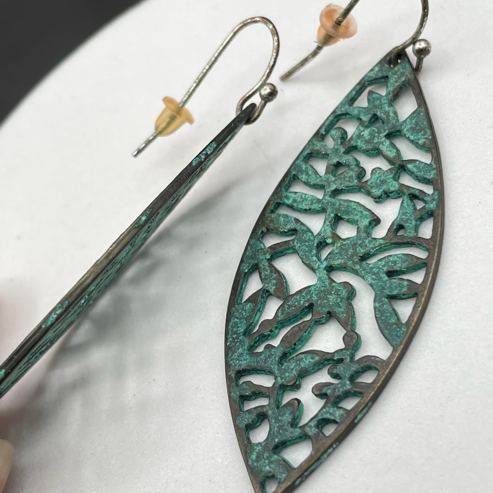 Vintage Ethnic Skeleton Leaf Bronze Turquoise Patina Finish Hook Earrings - Thumbnail 5