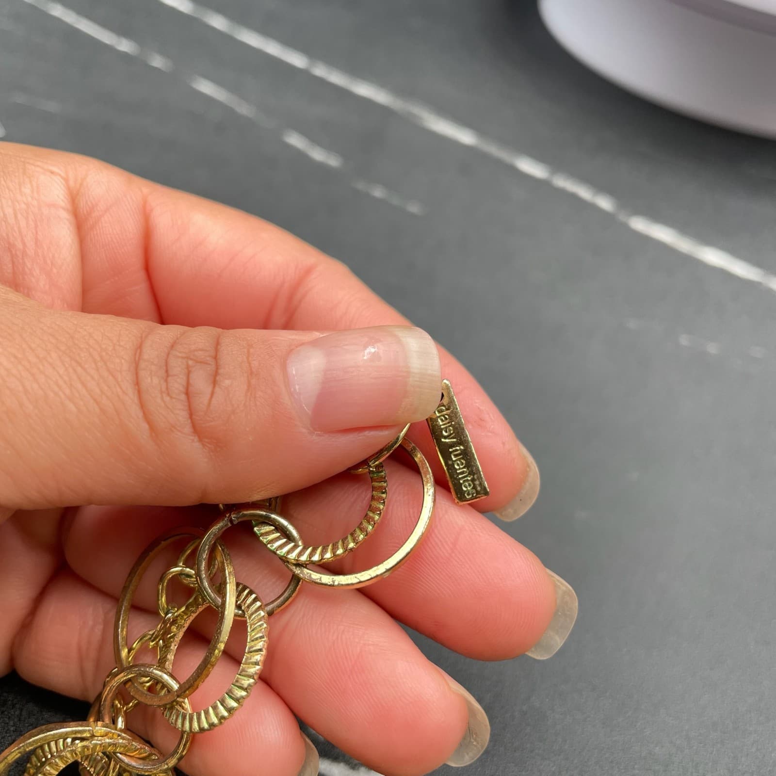 Vintage Daisy Fuentes Gold-Tone Coated Aluminium Multi-Rings Link Statement - Thumbnail 3