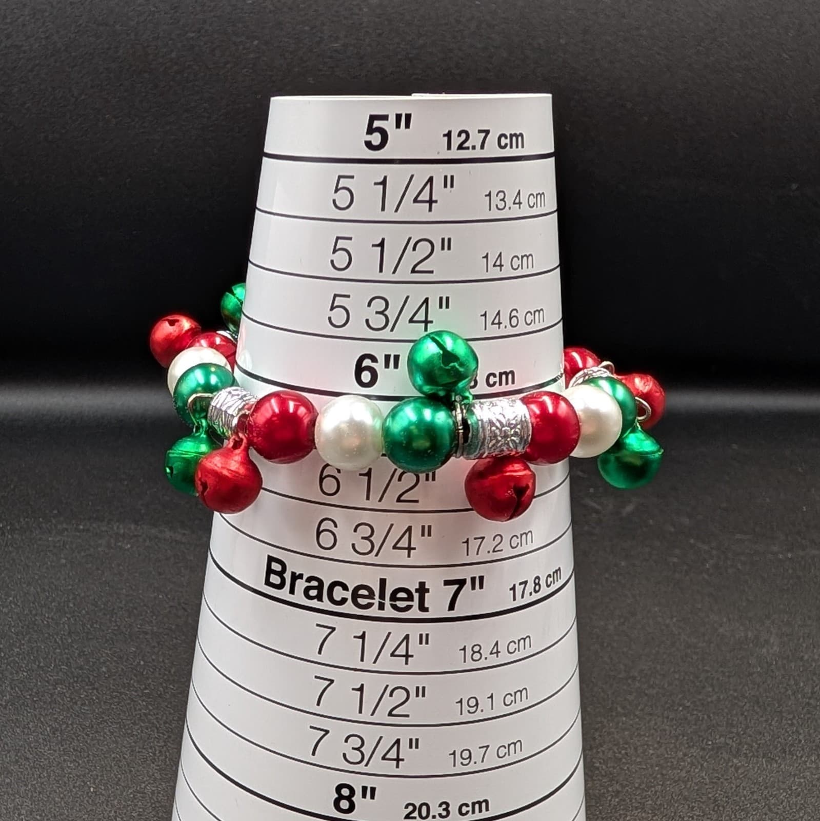 Vintage Christmas Jingle Bell Bracelet Red Green Pearl Beads Festive 6.5in - Thumbnail 5