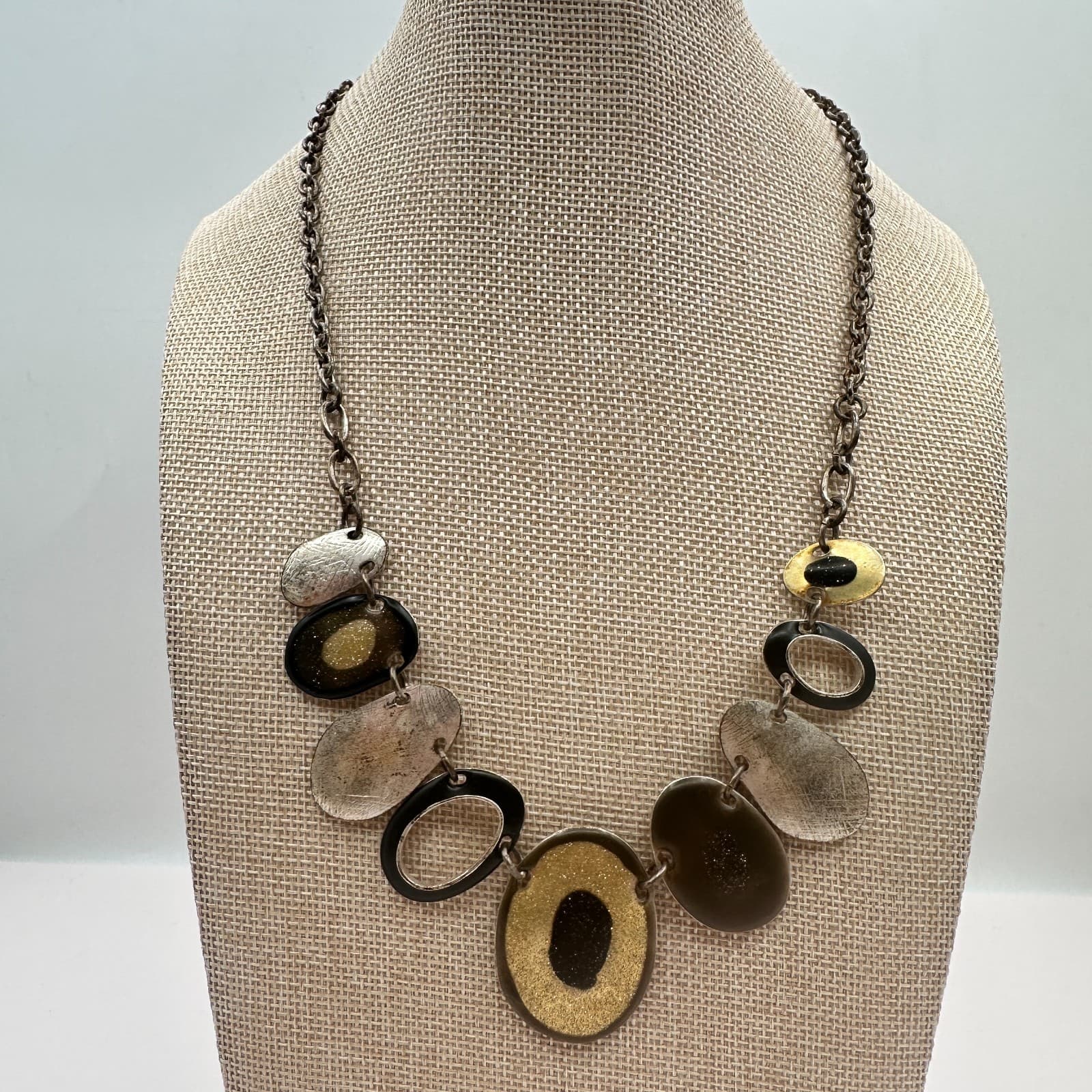 Vintage 90s Resin Oval Discs Statement Necklace Retro Women's Classic Jewelry - Image 1