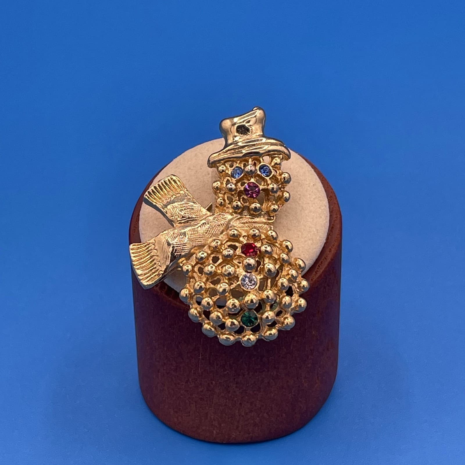 Vintage VTG Gold Tone Snowman Brooch Pin Scarf Multi-Color Rhinestone Christmas - Thumbnail 3