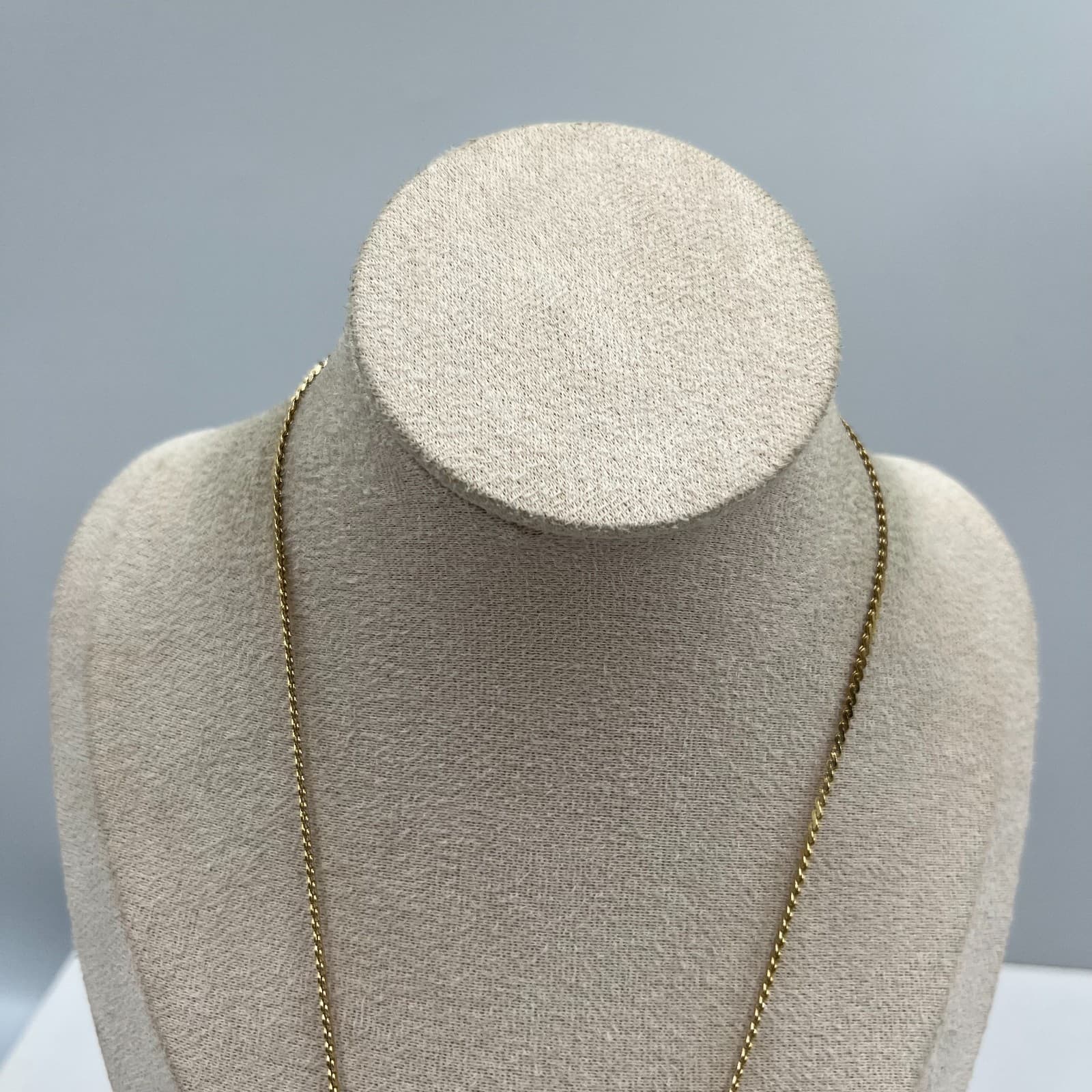 Vintage Gold Tone Butterfly Pendant Necklace Enamel Insect Jewelry Retro Gift - Thumbnail 3