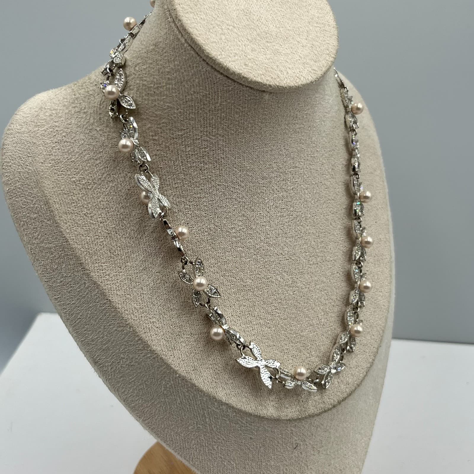 Vintage Silver Tone Butterfly Pendant Necklace Faux Pearl Crystal Accents - Thumbnail 4