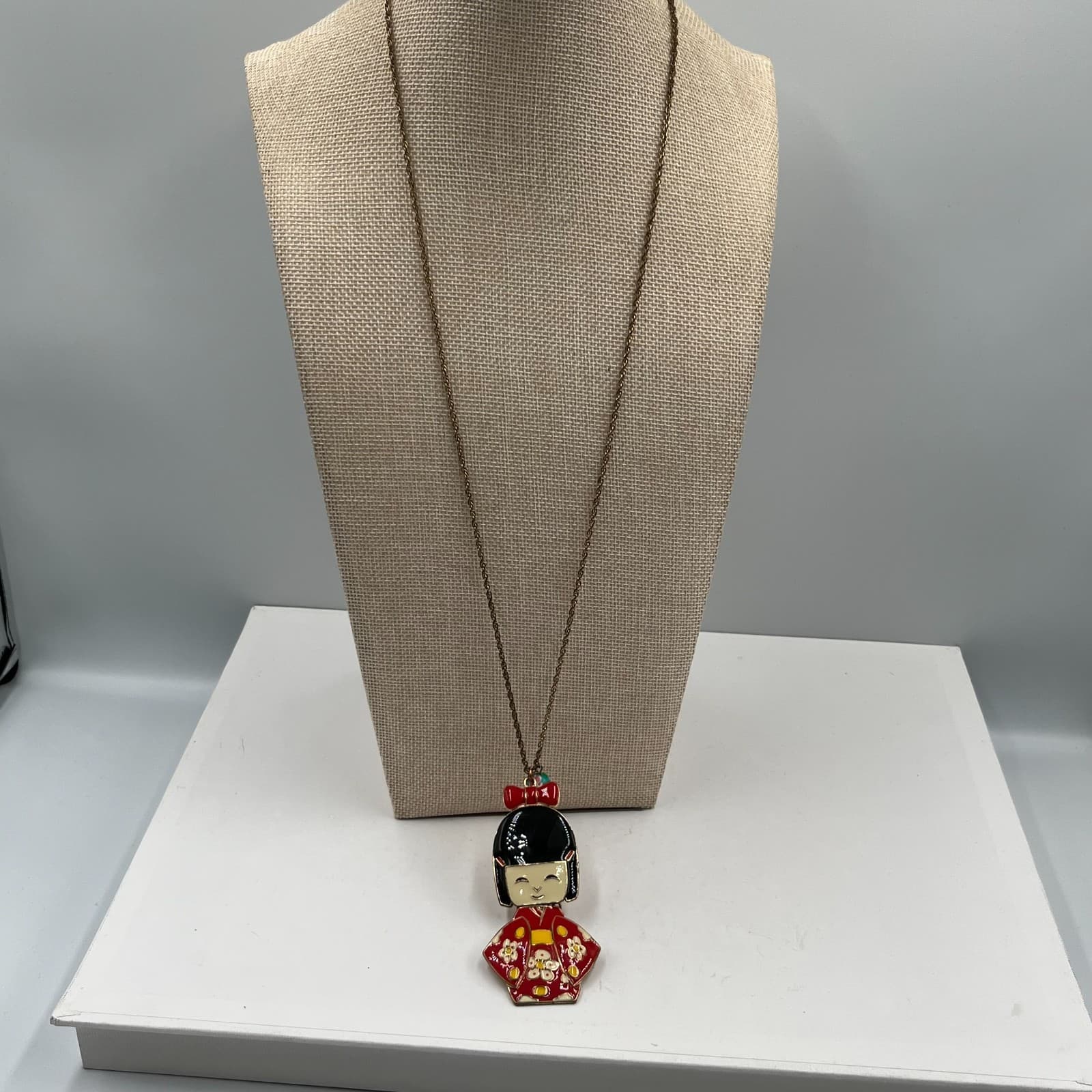 Vintage Kokeshi Doll Pendant Necklace Enamel Articulated Moving Japanese Girl Re - Thumbnail 6