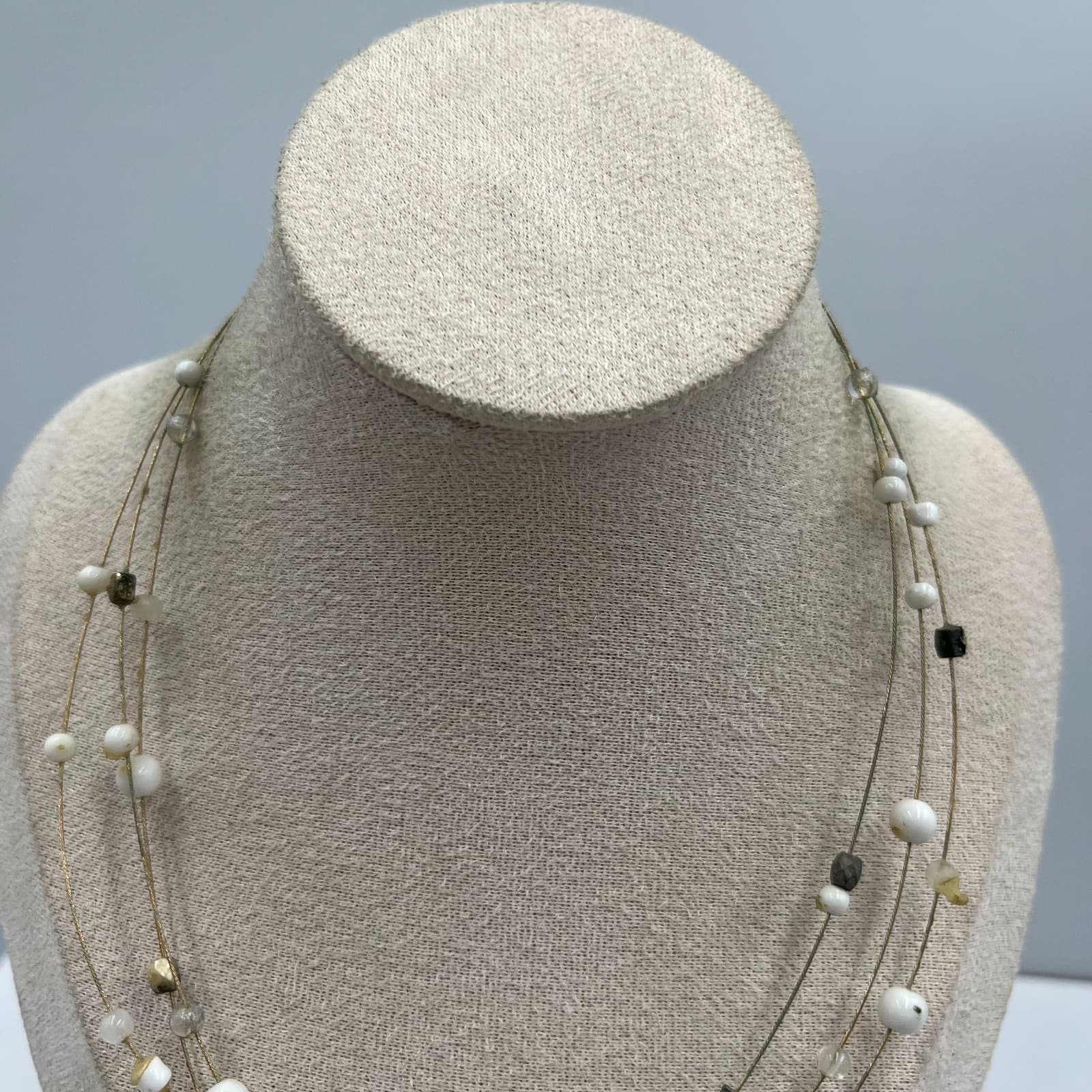 Vintage Mother of Pearl MOP Shell Pendant Necklace Multi Strand Seed Bead Boho - Thumbnail 2