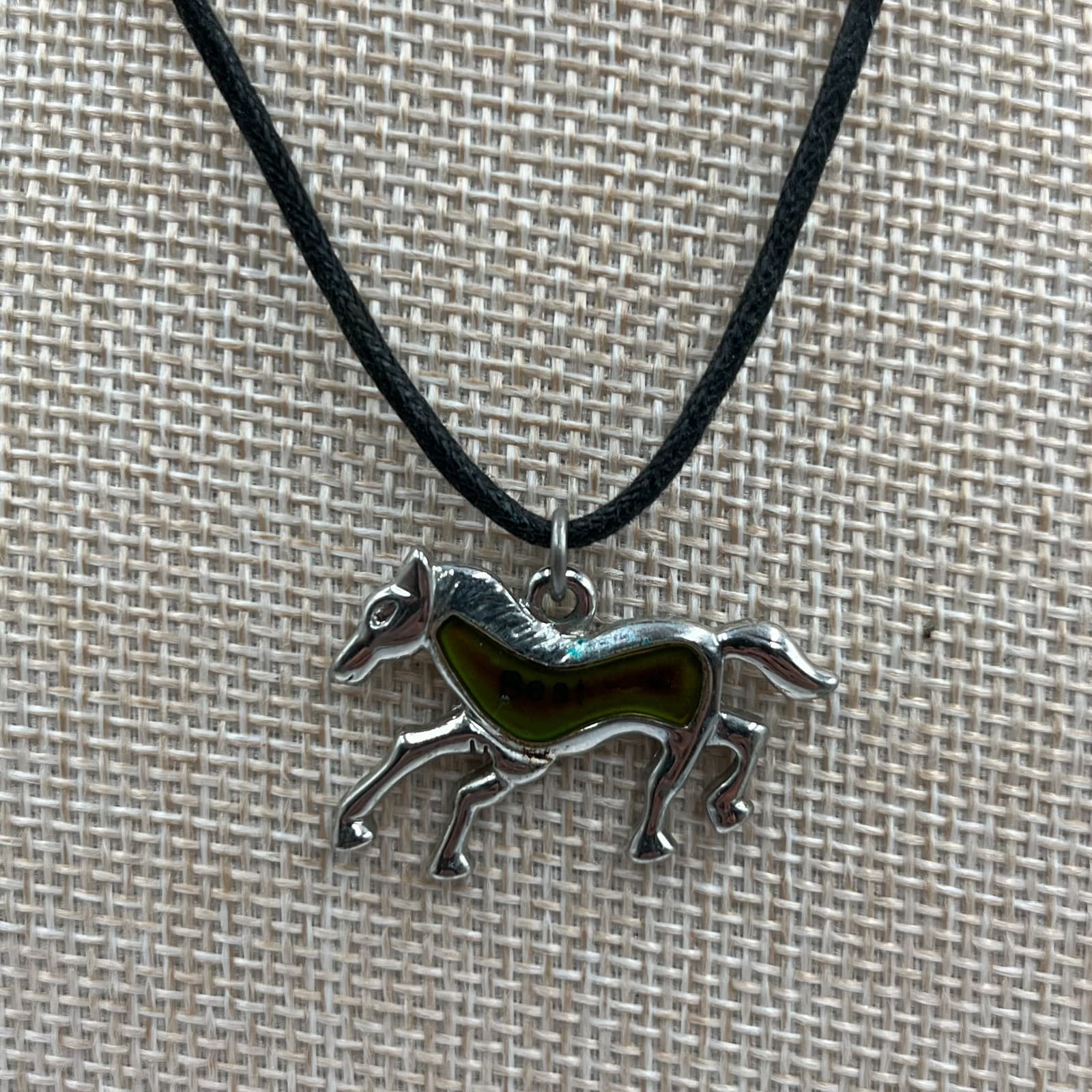 Vintage Horse Mood Necklace Silver Tone Pendant Color Changing Equestrian Best - Image 1