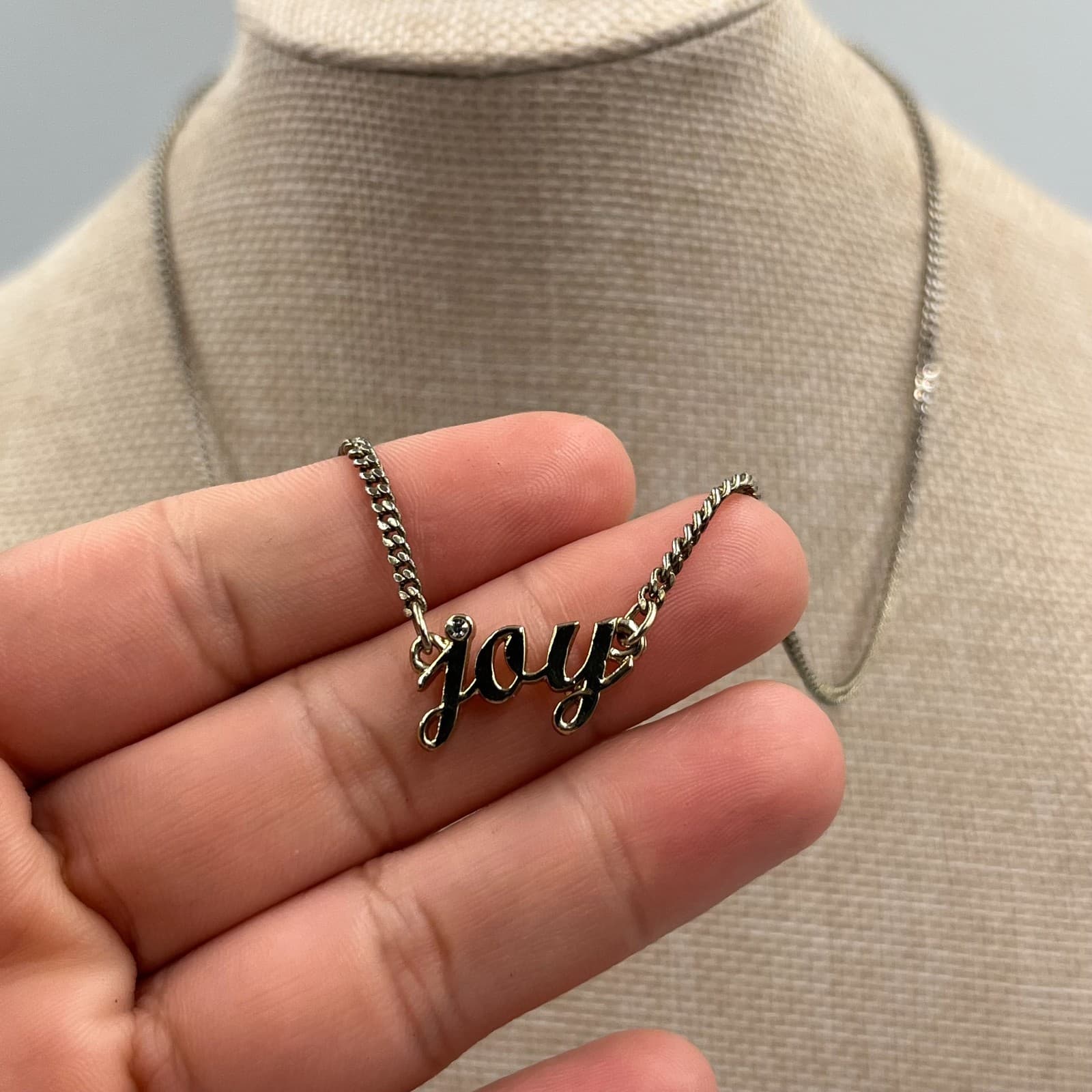 Vintage Lane Bryant "Joy" Script Necklace Silver Tone Rhinestone Pave Pendant 18 - Thumbnail 4