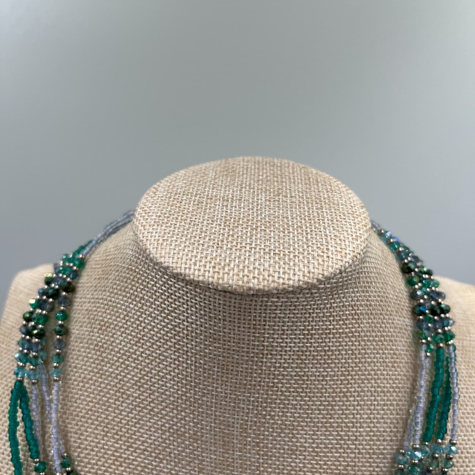 Vintage Green Enamel Heart Rose Necklace Rhinestone Victorian Revival Gold Tone - Thumbnail 2