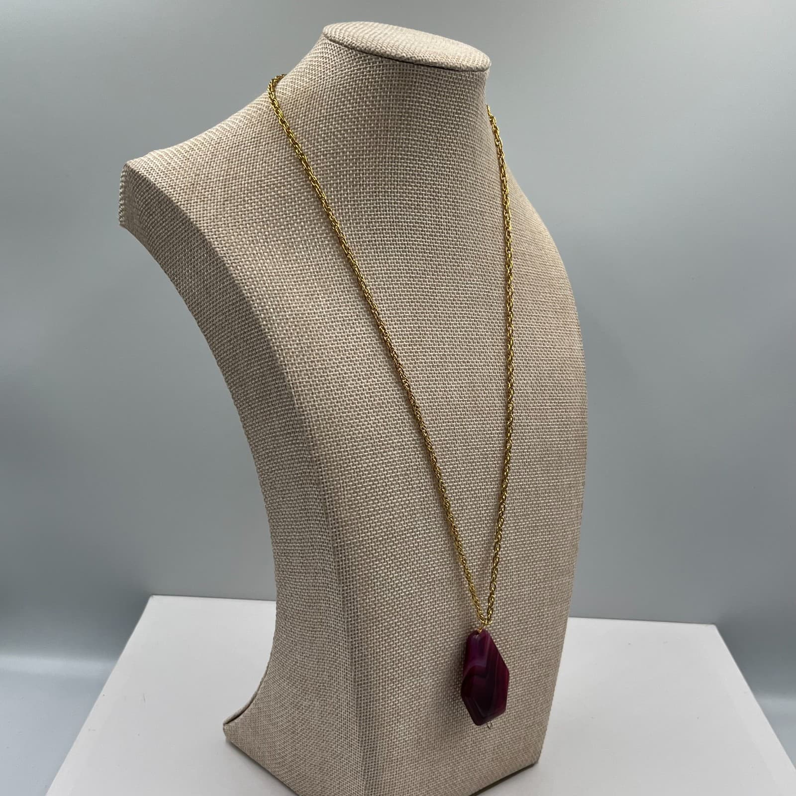 Vintage Purple Banded Agate Pendant Necklace Gold Tone Chain Boho Statement Ston - Thumbnail 5