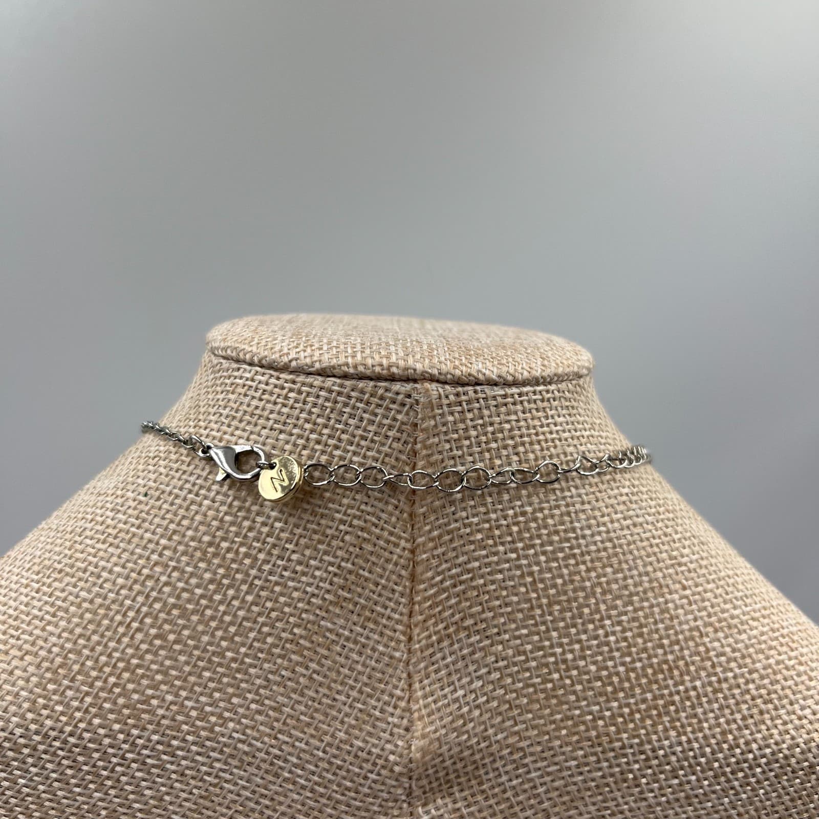 Vintage Z Brand Silver Tone Oval Black White Stone Pendant Necklace Jewelry - Thumbnail 7