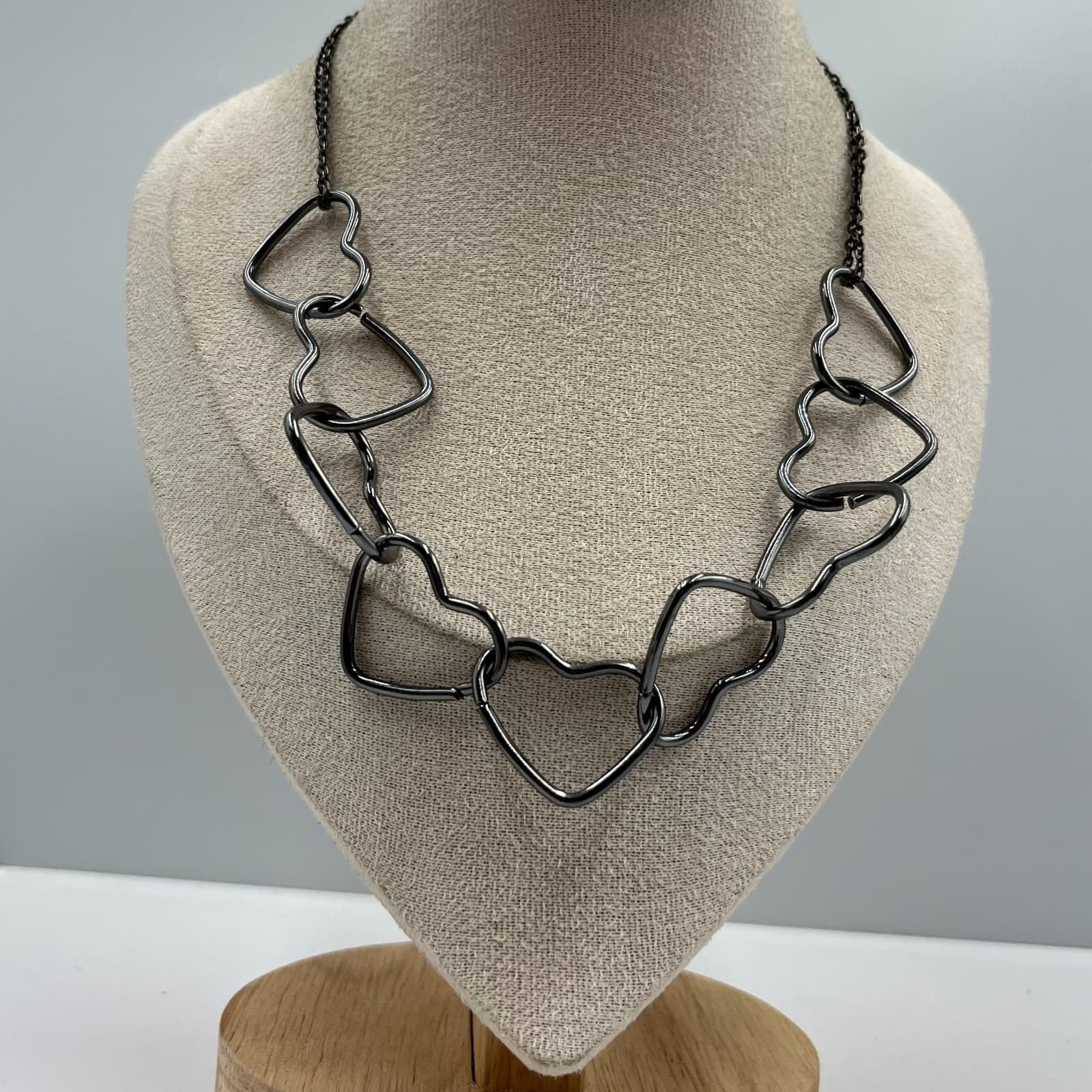 Vintage Silver Tone Interlocking Double Heart Necklace 18" Chain Love Valentine - Thumbnail 4