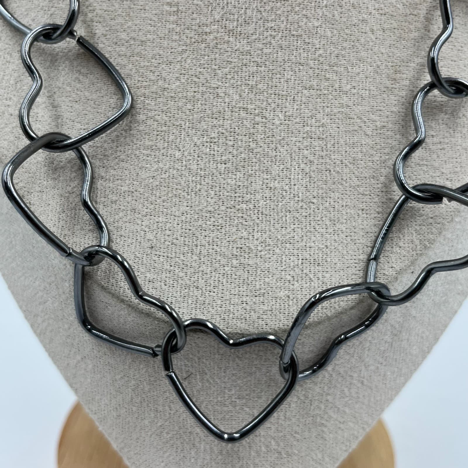 Vintage Silver Tone Interlocking Double Heart Necklace 18" Chain Love Valentine - Thumbnail 3