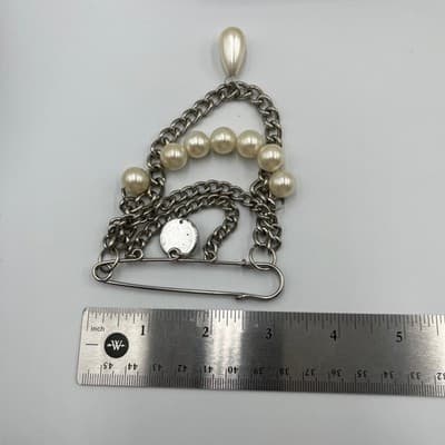 Vintage Oversize Safety Pin Brooch Silver Tone Chain Faux Pearl Dangle Statement - Thumbnail 6