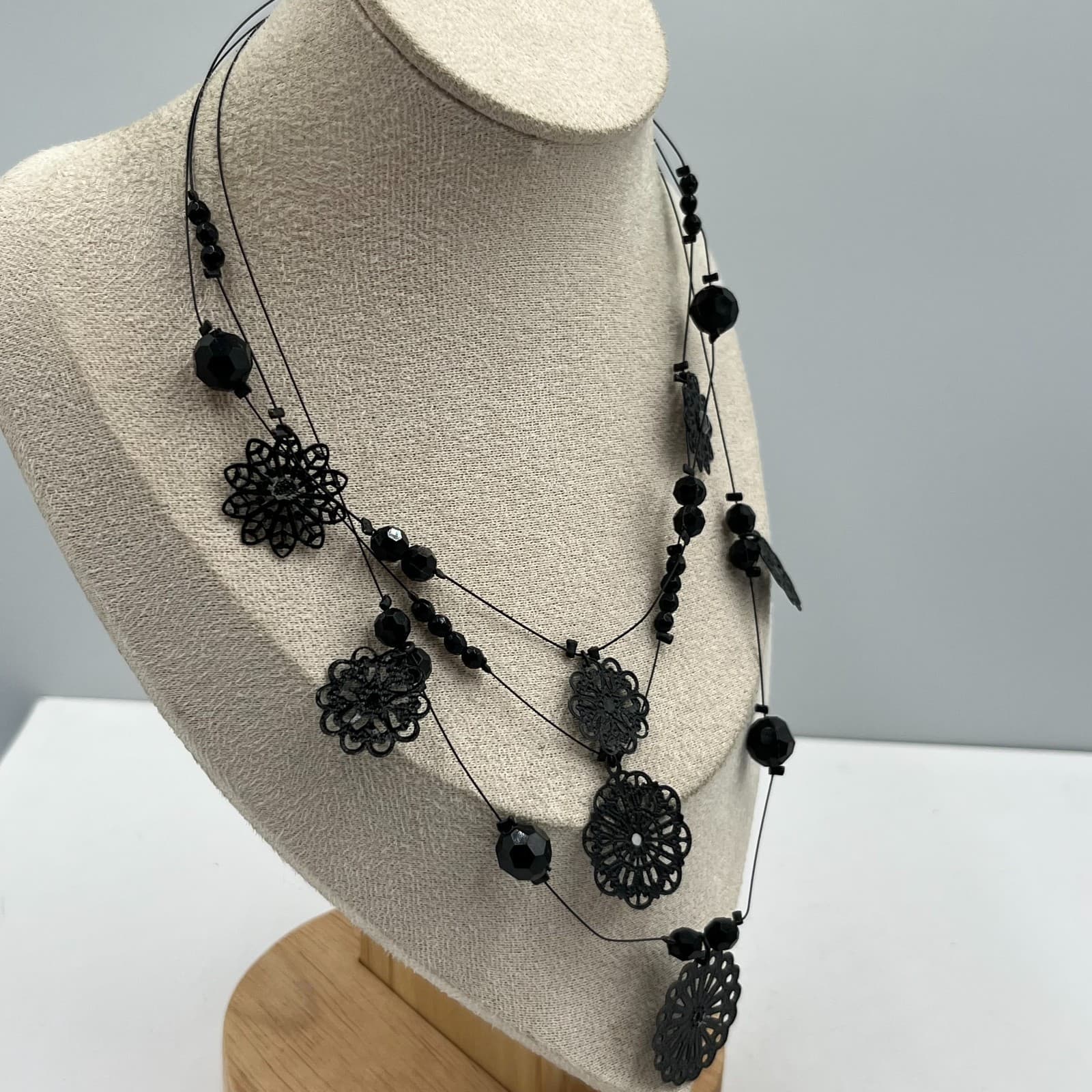 Vintage Black Triple Strand Beaded Necklace Silver Tone Floral Filigree Statemen - Thumbnail 4