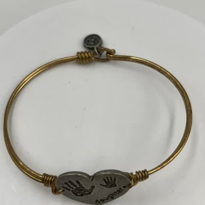 Vintage Luca + Danni Gold Tone Heart "Daughter" Stackable Bangle Bracelet - Thumbnail 2