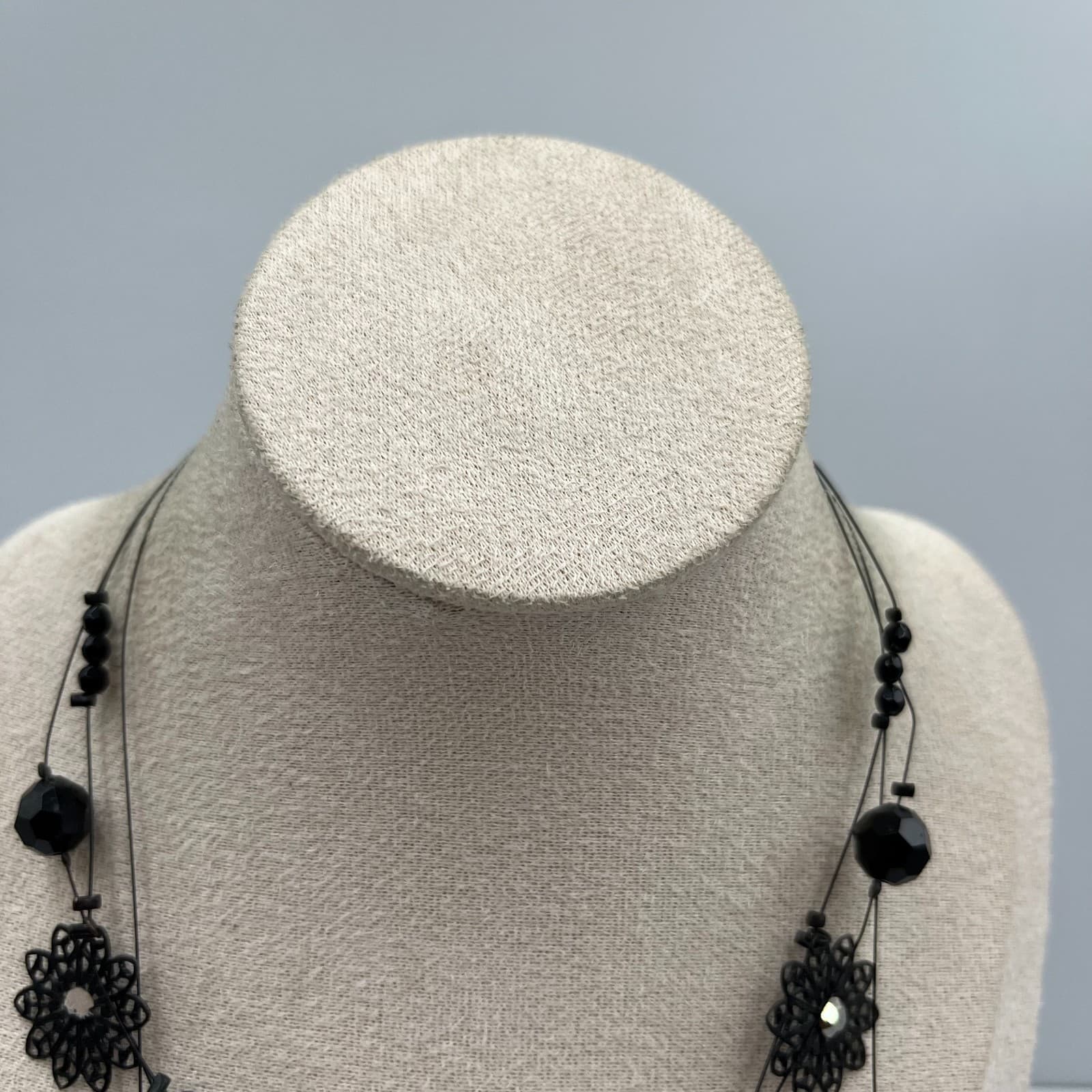 Vintage Black Triple Strand Beaded Necklace Silver Tone Floral Filigree Statemen - Thumbnail 2