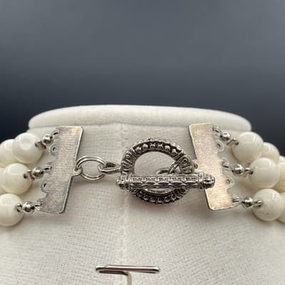 Vintage White Howlite Beads Triple-Stranded Black Faceted Onyx Pendant Necklace - Thumbnail 9